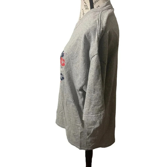 Vintage Disney Company Cast Exclusive Mickey Mouse Hibiscus Flower Shirt Size L - Picture 4 of 16